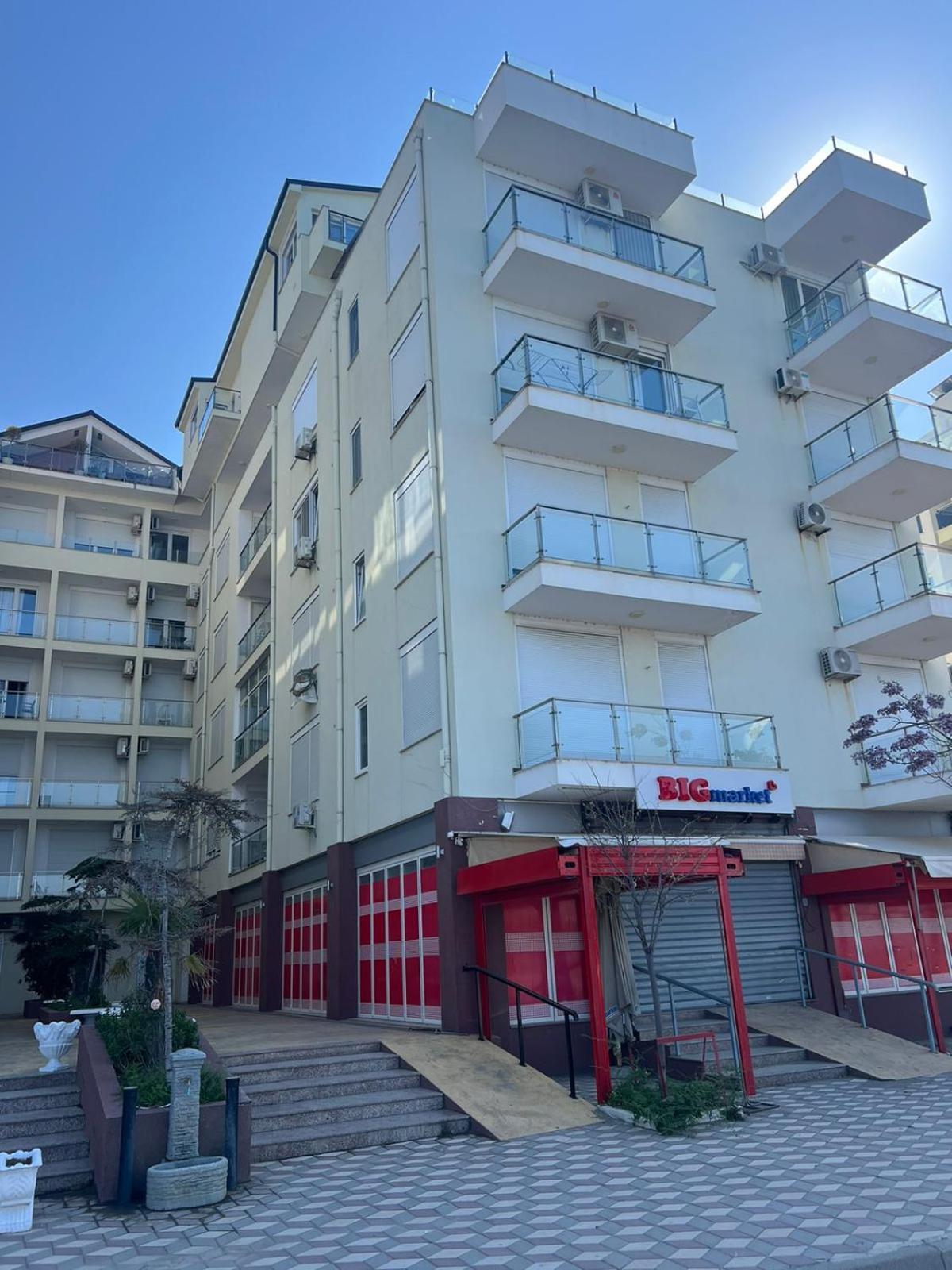 Studio Holidays Shëngjin Exteriör bild